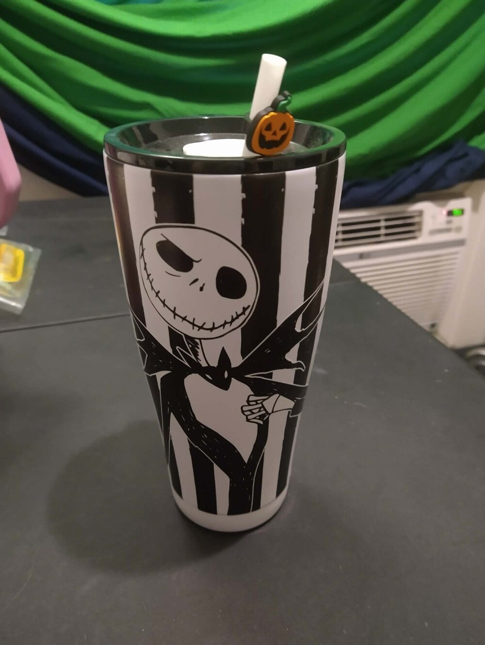 Nightmare Before Christmas Jack Skellington Large Metal Tumbler unused.